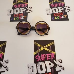 Girls Black And Gold Heart Eyes Sunglasses